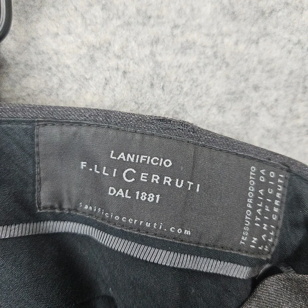 Banana Republic Dress Pants Men 32x32 Gray Tailored Slim Fit Lanificio Wool SPOT